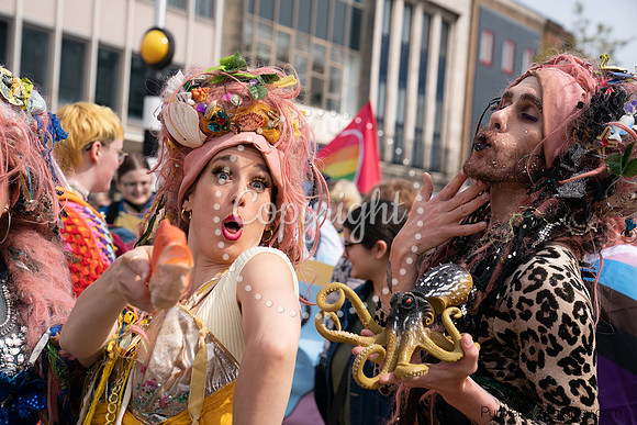 PRIDE2022-363