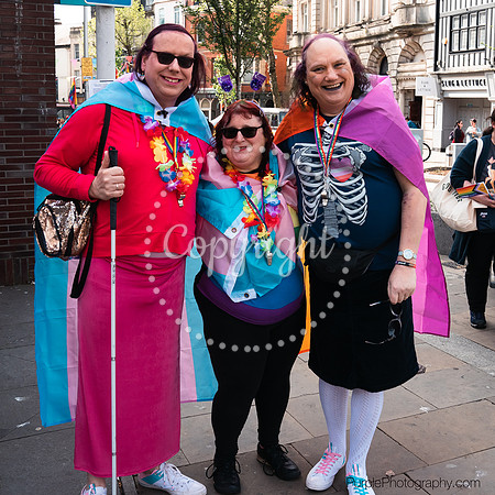 PRIDE2022-43