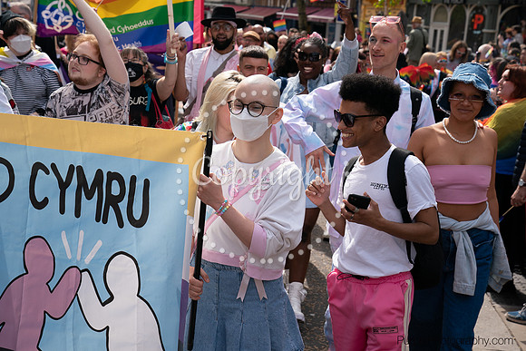 PRIDE2022-208
