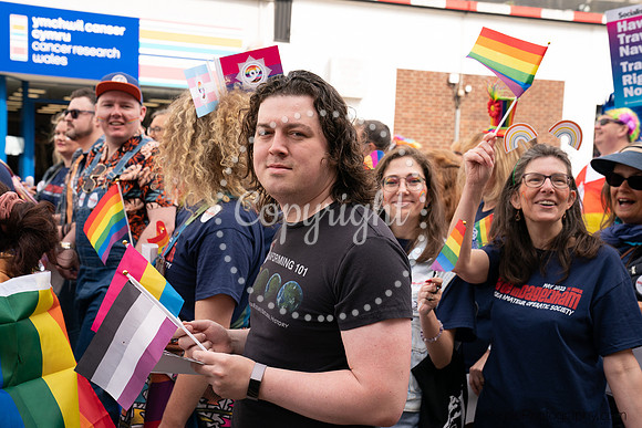 PRIDE2022-325