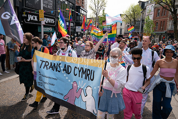 PRIDE2022-210