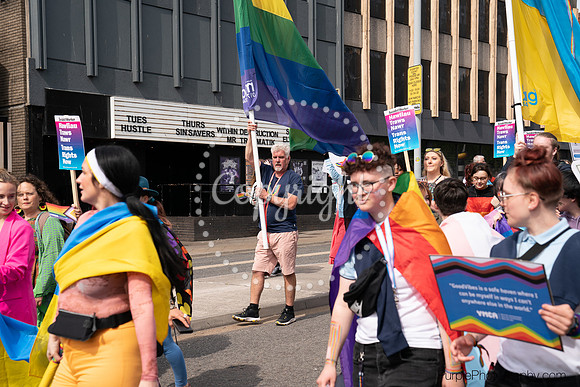 PRIDE2022-387